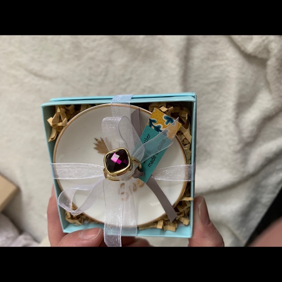 Gift Bundle: Plush Poncho, Prayer Box, Journal... - Picture 5 of 13